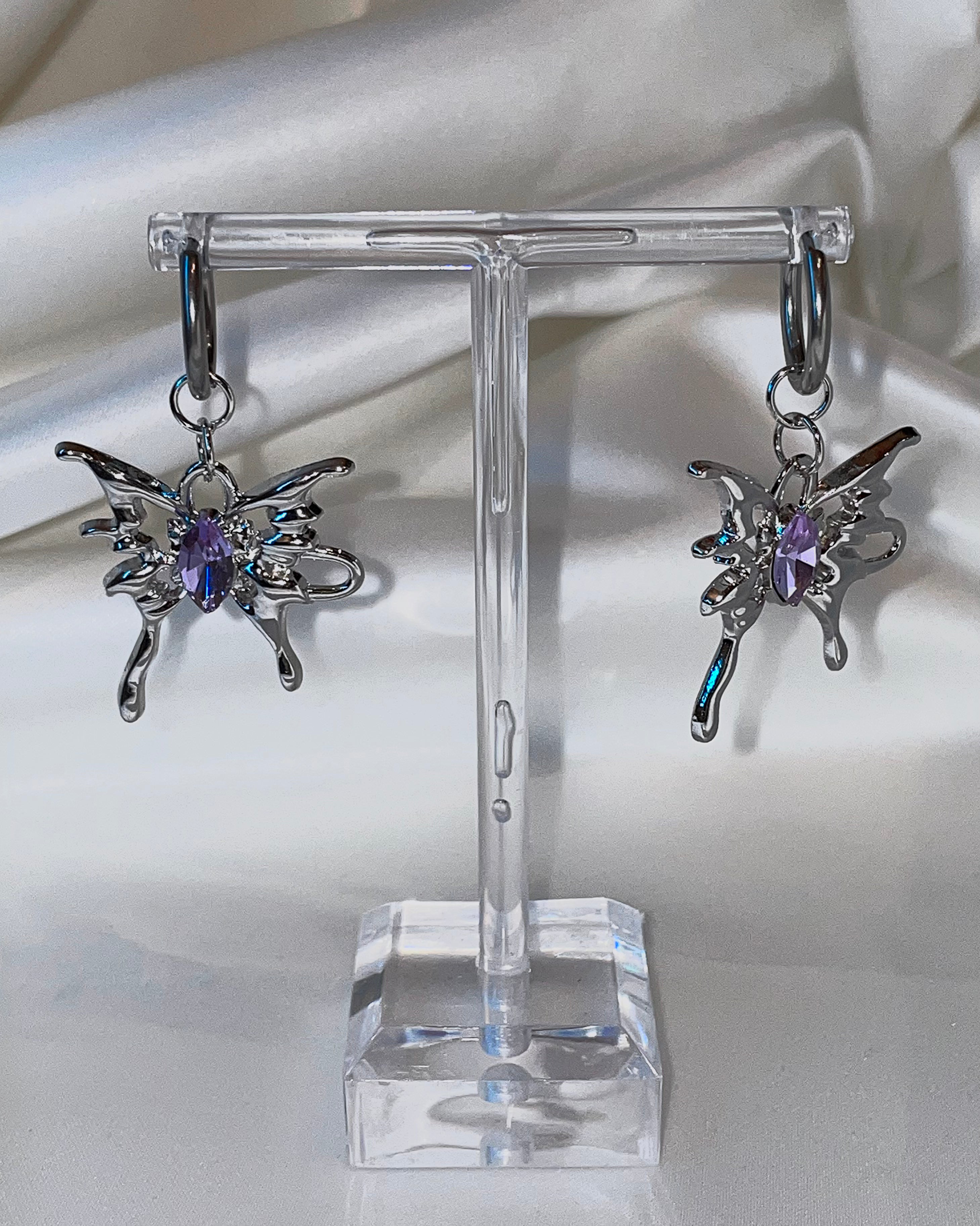 Butterfly ear hoops - Violence Purple