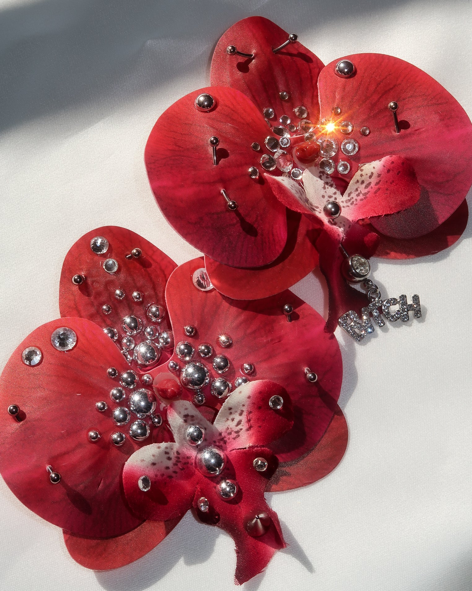Orchid Dream Hair Clip - metallic red