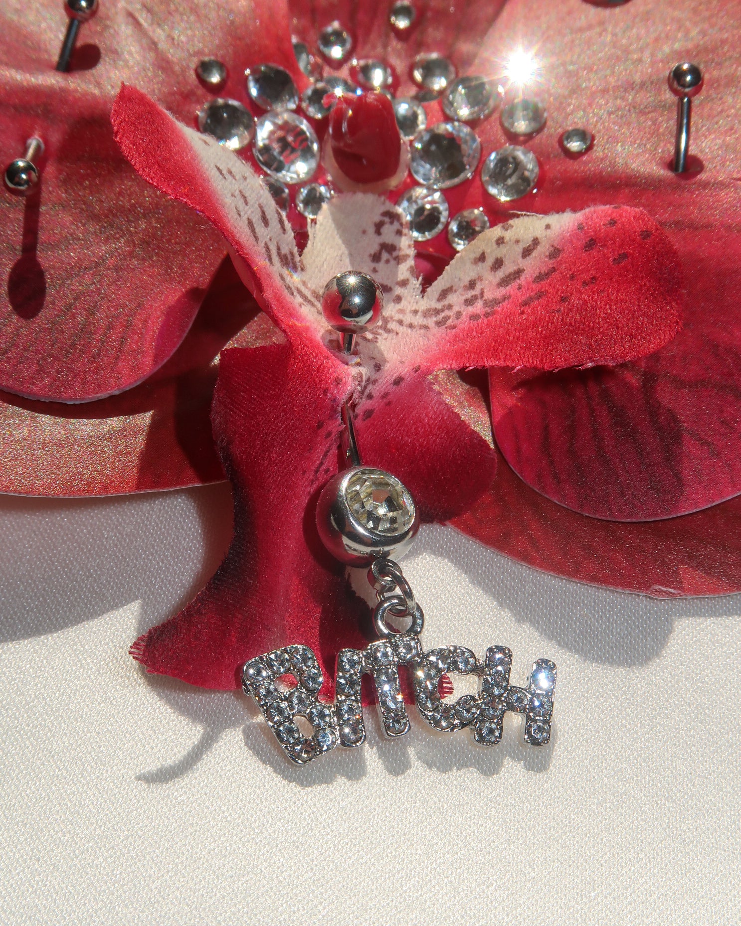 Orchid Dream Hair Clip - Bitch Red