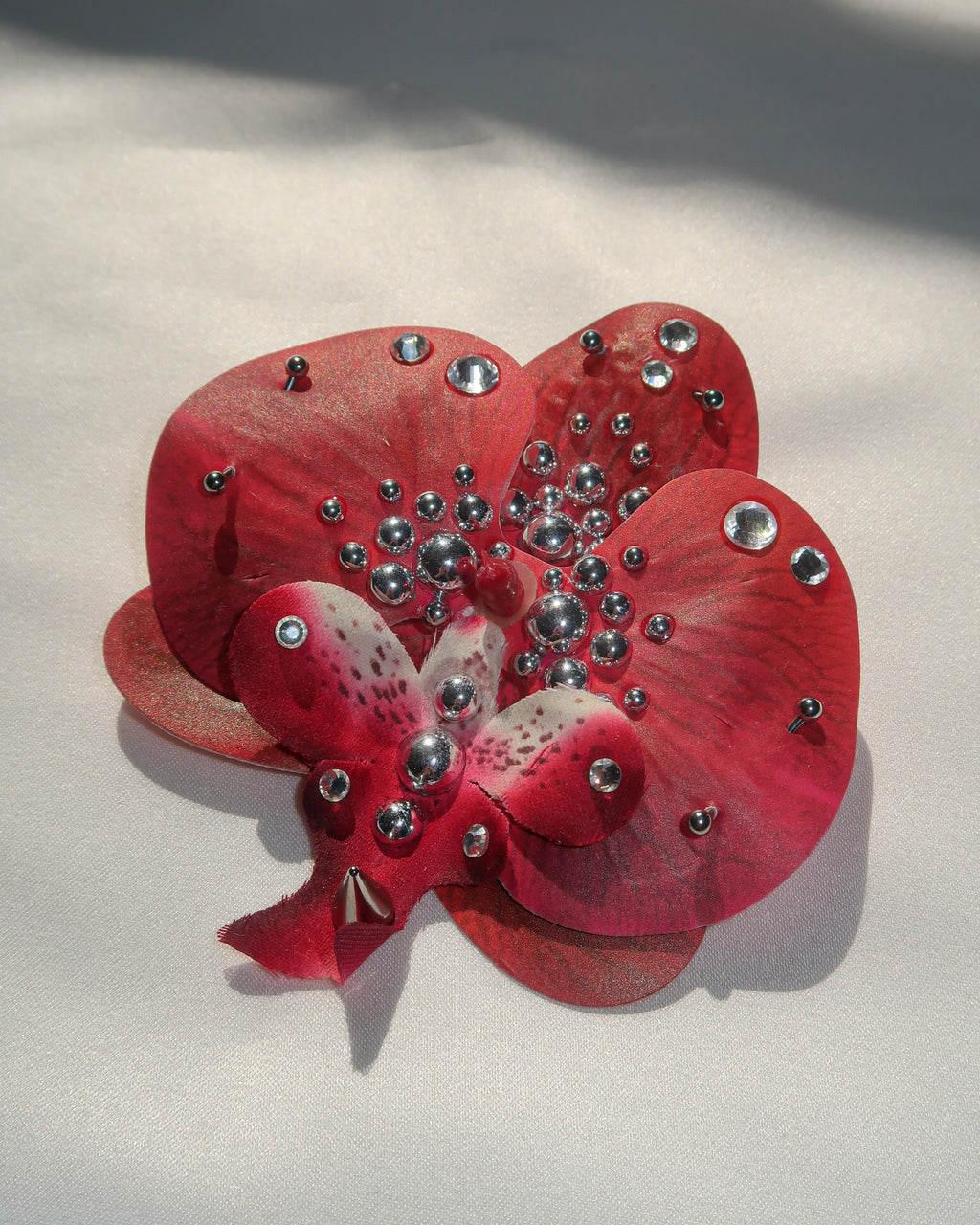 Orchid Dream Hair Clip - metallic red