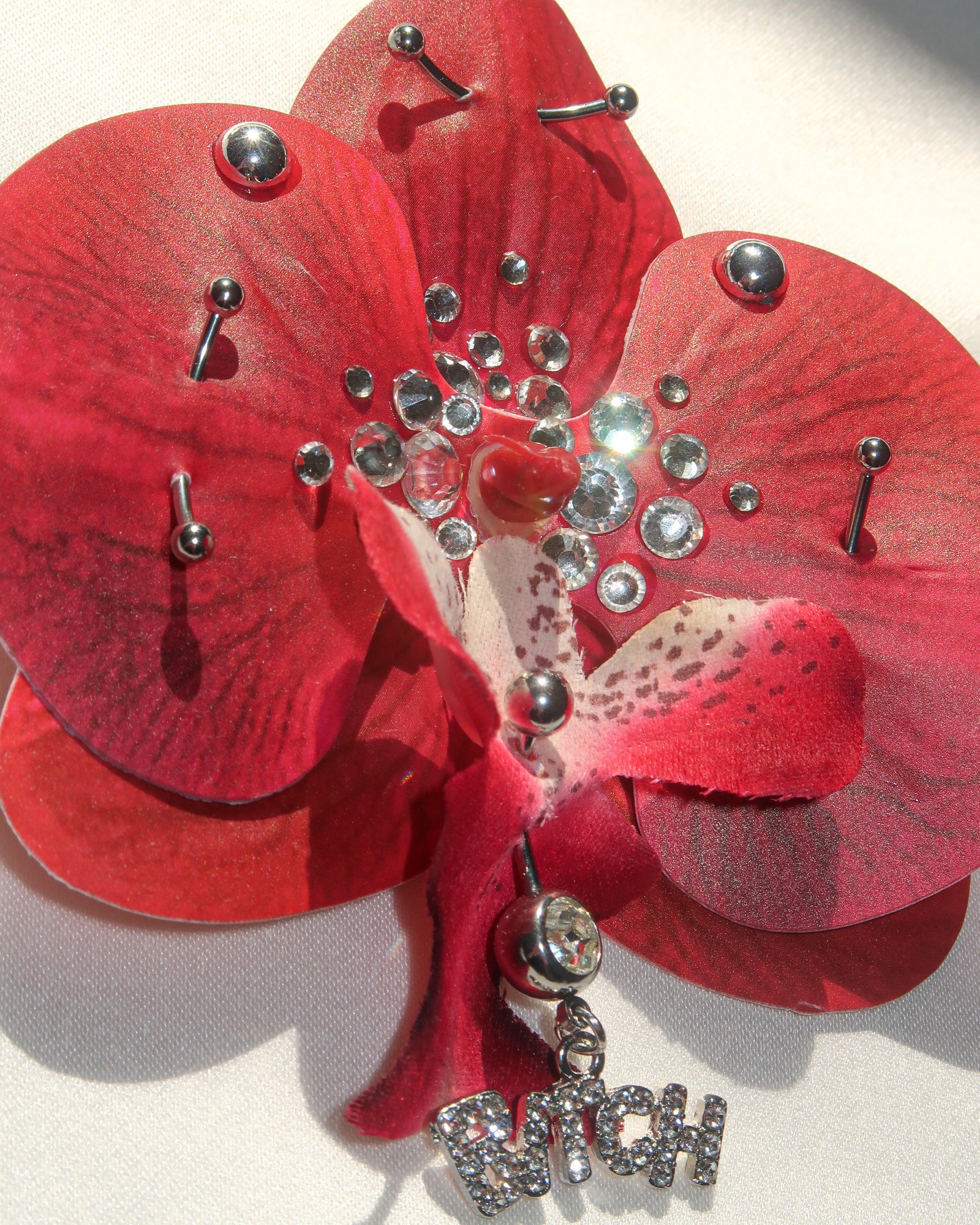 Orchid Dream Hair Clip - Bitch Red