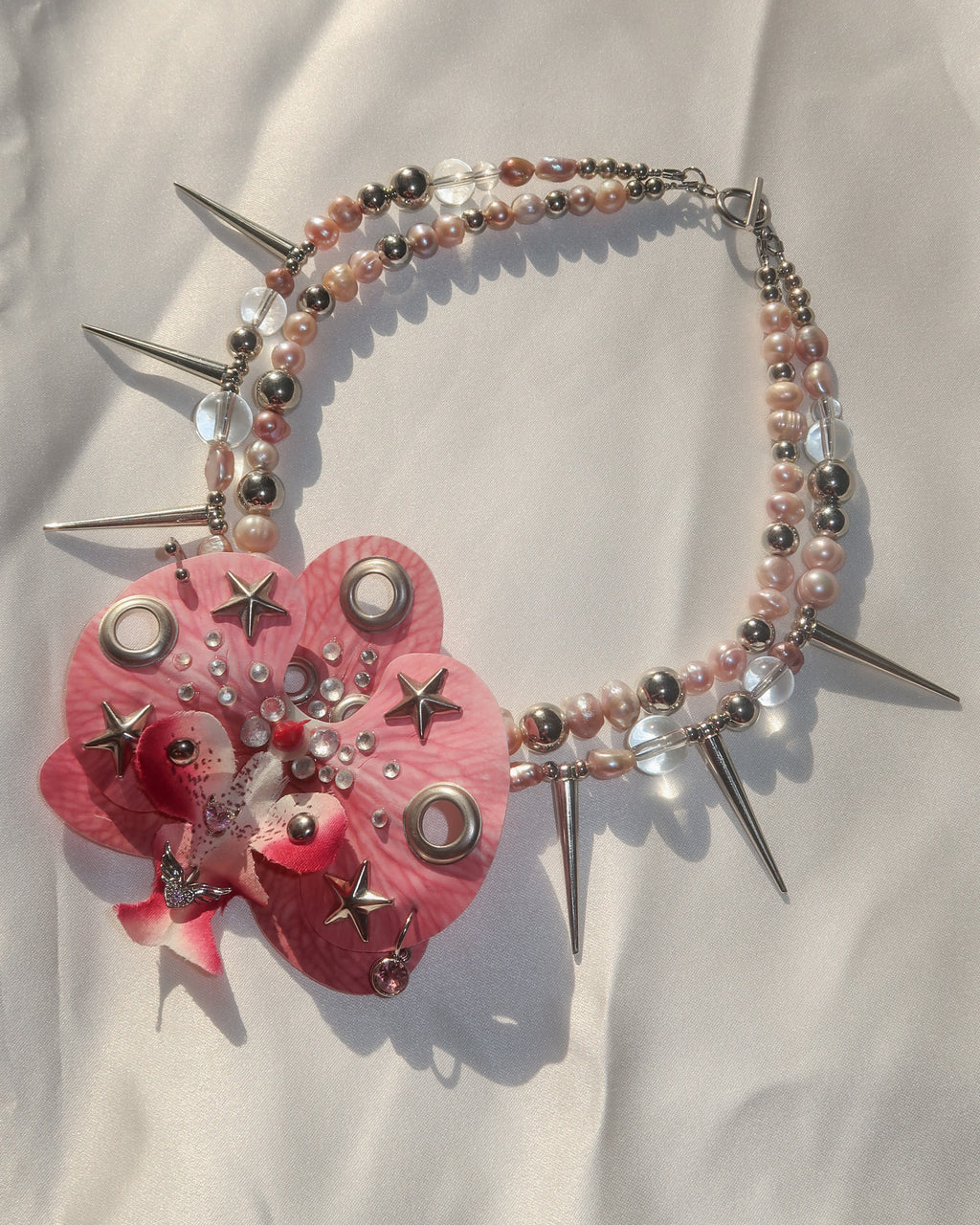 ORCHID ANARCHY Necklace