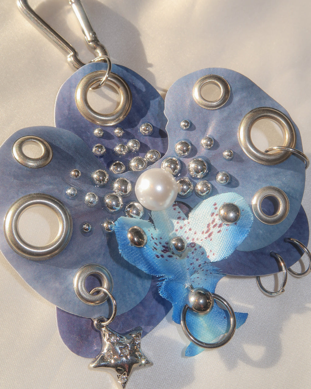 MIDNIGHT LOVE ORCHID Keychain