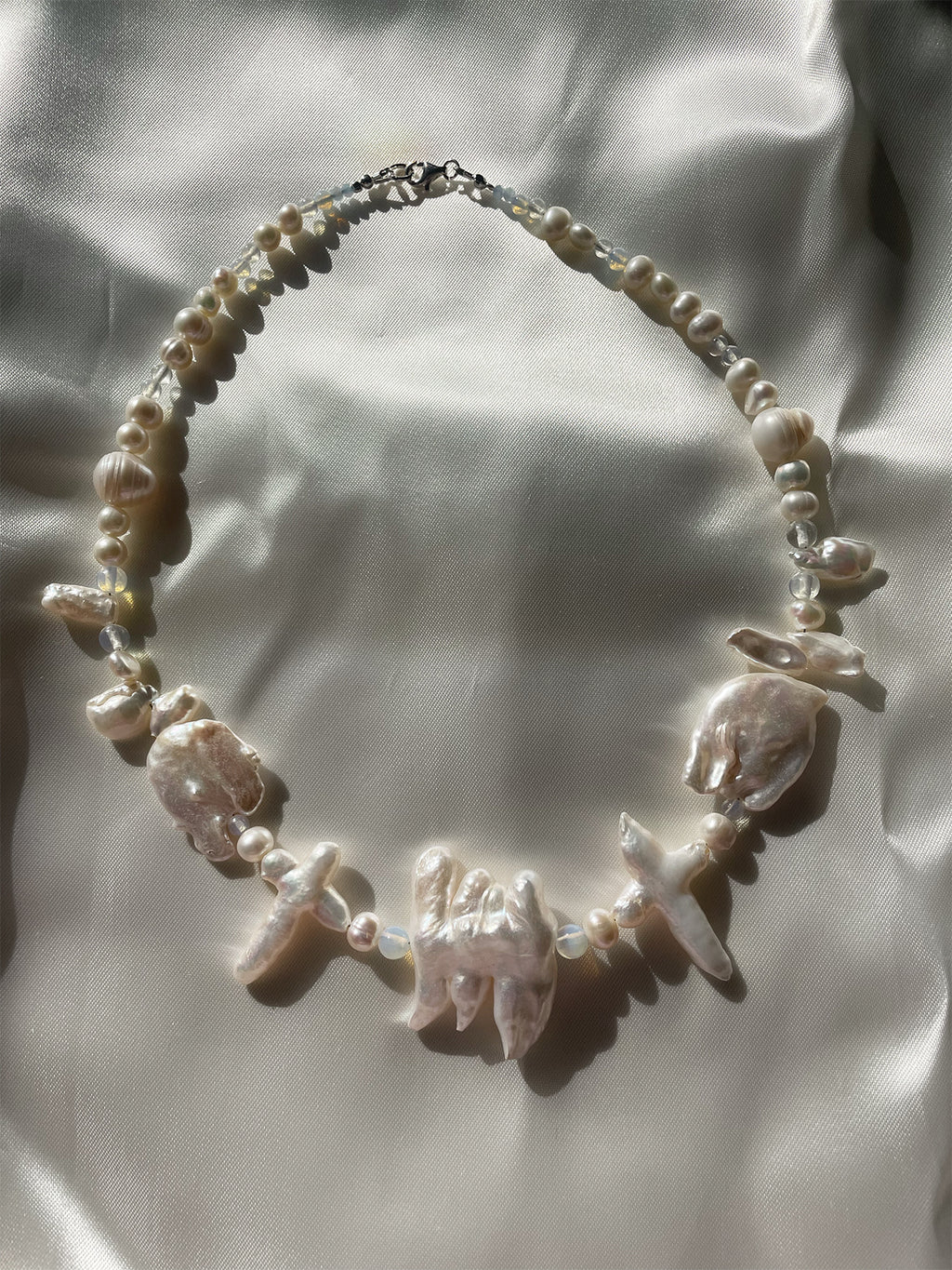𝓞𝓻𝓪𝓬𝓵𝓮 Necklace