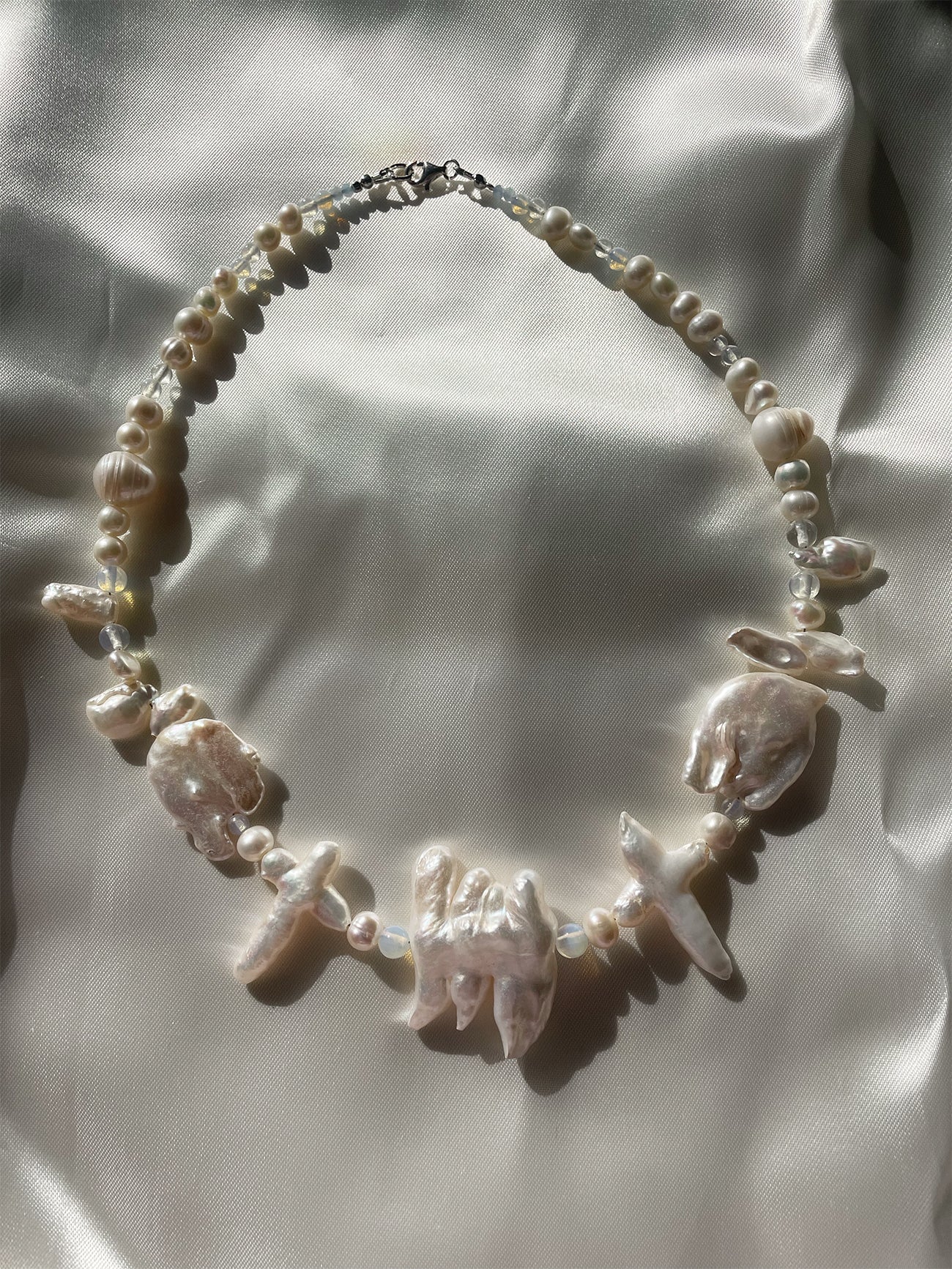 𝓞𝓻𝓪𝓬𝓵𝓮 Necklace